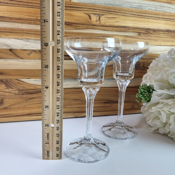 2 Clear Glass Candle Holders, 6.5 Inches - Picture 2 of 3